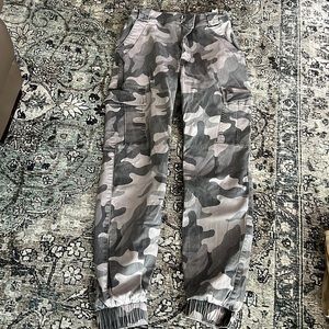 Grey camp jeans/joggers/cargo pants